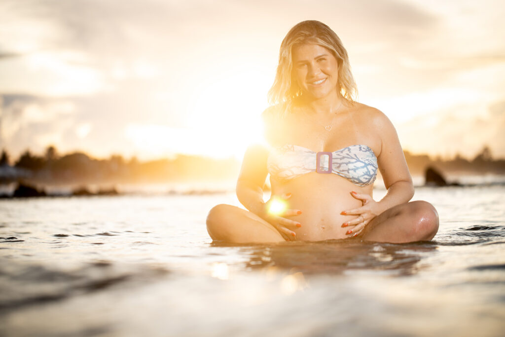 Gestante em por do sol